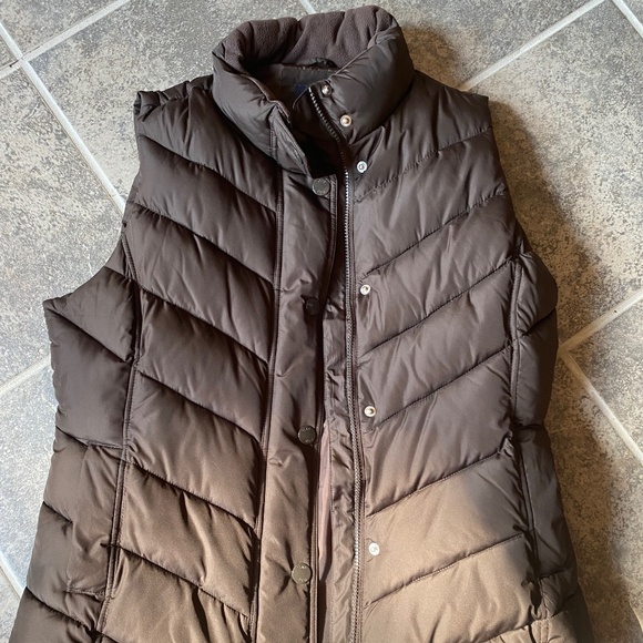 Gap Puffer Vest - Picture 1 of 4